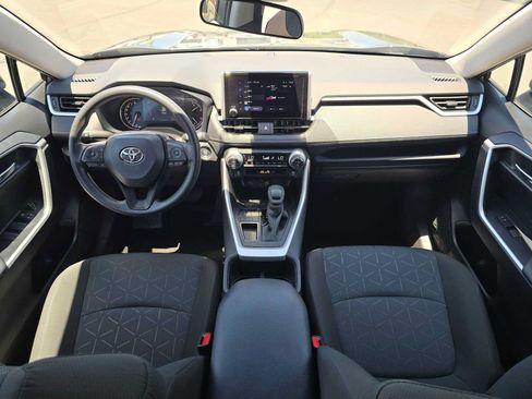 Certified 2025 Toyota RAV4 XLE FWD image 20