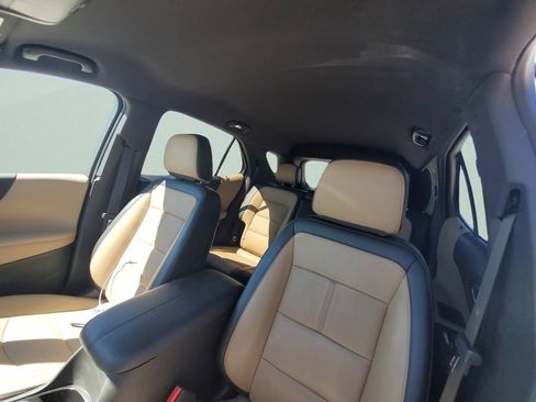 Used 2023 Chevrolet Equinox Premier image 20