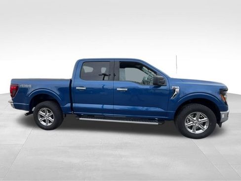 Used 2025 Ford F150 XLT w/ Equipment Group 301A Standard AWD/4WD image 9