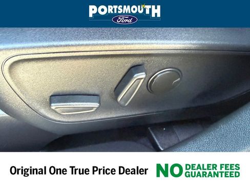 Used 2025 Ford Escape Active w/ Active Premium Tech Pack image 23