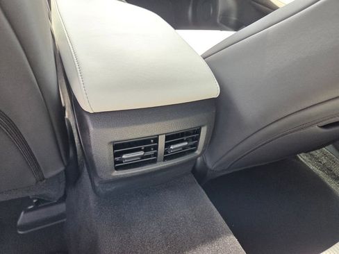 Used 2021 Lexus IS 350 F Sport w/ Accessory Package RWD image 9