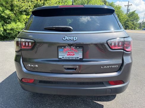 Used 2024 Jeep Compass Limited AWD/4WD image 12