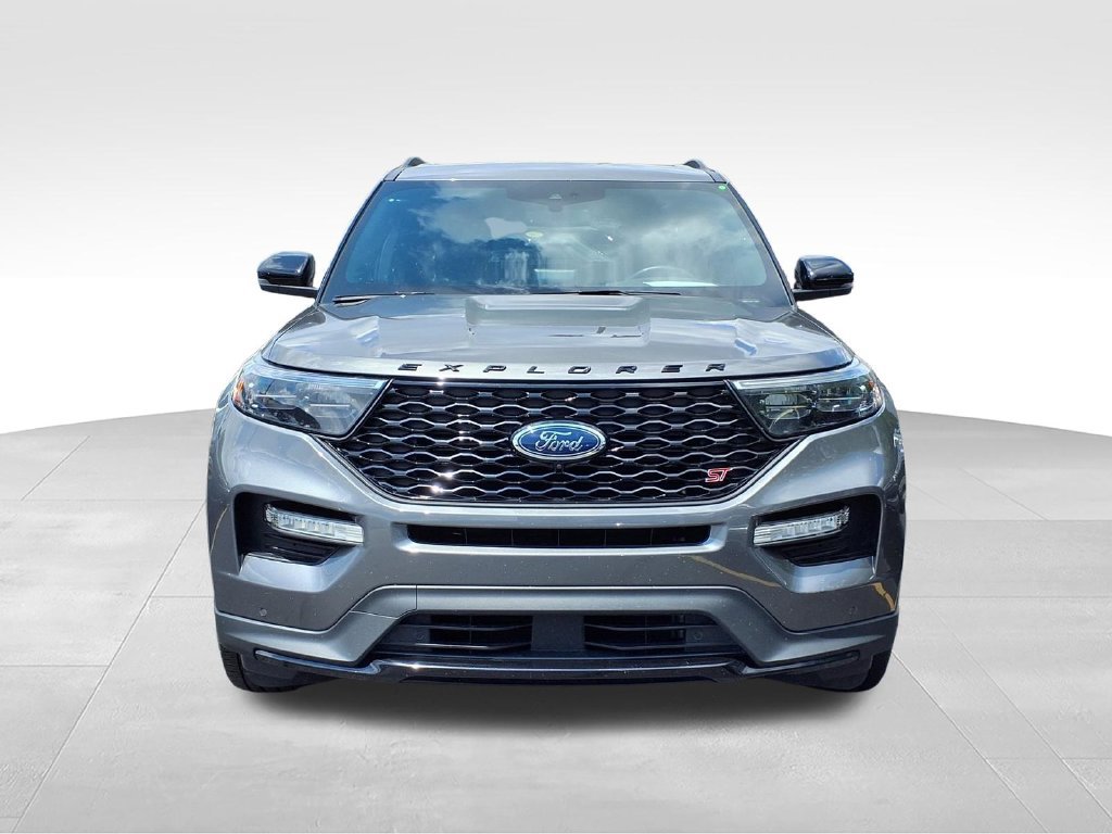 Certified 2023 Ford Explorer ST w/ Equipment Group 401A AWD/4WD image 32