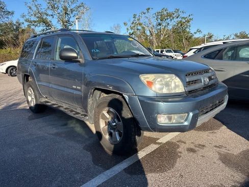 Used 2004 Toyota 4Runner SR5 image 4