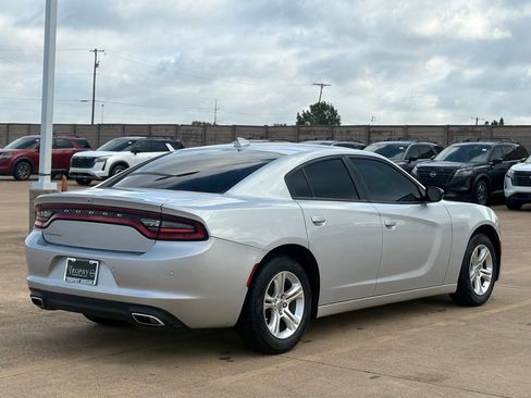 Used 2023 Dodge Charger SXT RWD image 7