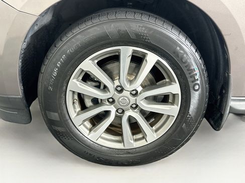 Used 2014 Nissan Pathfinder SL AWD/4WD image 11