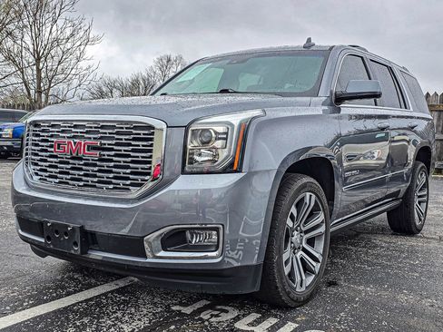 Used 2020 GMC Yukon Denali w/ Denali Ultimate Package image 3