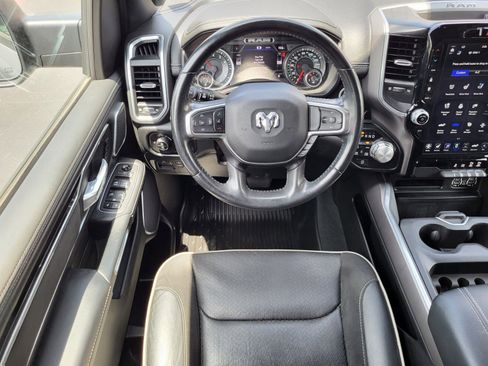 Used 2021 RAM 1500 Laramie AWD/4WD image 15