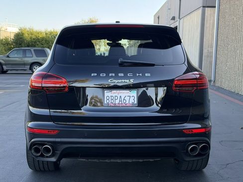 Used 2017 Porsche Cayenne S Platinum AWD/4WD image 9