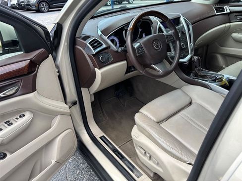 Used 2011 Cadillac SRX Luxury FWD image 9