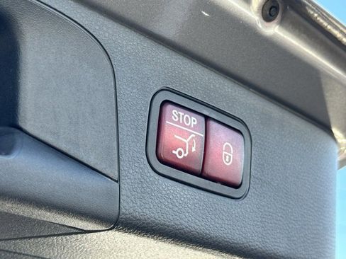 Used 2021 Mercedes-Benz GLC 300 GLC 300 image 15