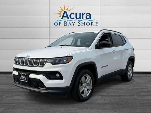 Used 2022 Jeep Compass Latitude AWD/4WD image 1