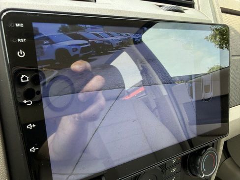 Used 2009 Ford Escape XLT FWD image 30