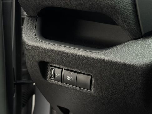 Certified 2025 Toyota RAV4 XLE image 30