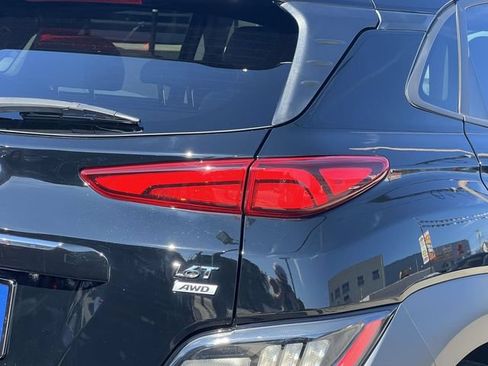 Certified 2023 Hyundai Kona Limited AWD/4WD image 10