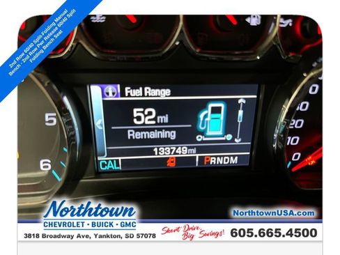 Used 2015 Chevrolet Suburban LT w/ Luxury Package AWD/4WD image 17