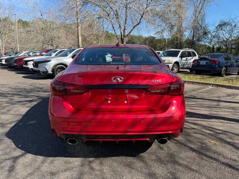 Used 2023 INFINITI Q50 Sensory image 5