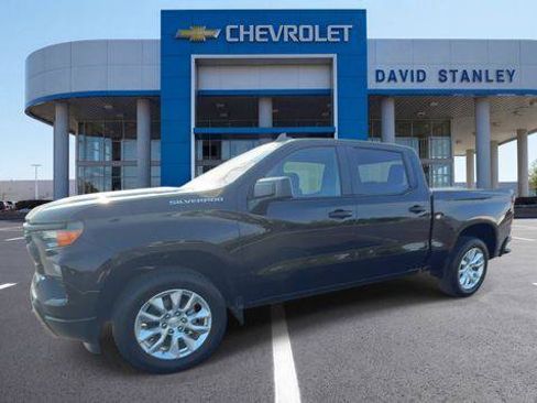 Used 2026 Chevrolet Silverado 1500 Custom RWD image 4