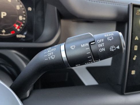 Certified 2025 Land Rover Defender 110 S AWD/4WD image 26