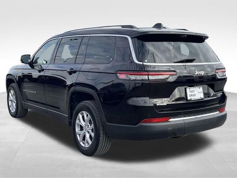 Used 2022 Jeep Grand Cherokee L Limited w/ Luxury Tech Group II image 5