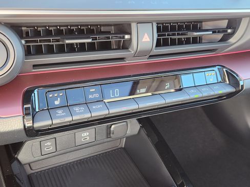 New 2026 Toyota Prius Plug-In Hybrid image 11