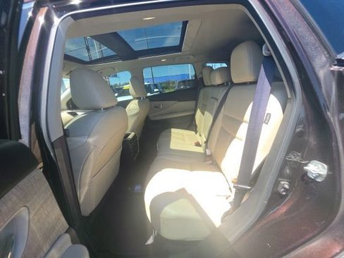 Used 2021 Nissan Murano SL w/ SL Moonroof Package AWD/4WD image 13