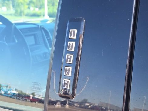 Used 2015 Ford F150 XLT w/ Equipment Group 301A Mid AWD/4WD image 17