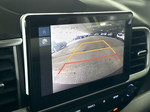 Used 2024 Hyundai Venue SEL FWD image 19