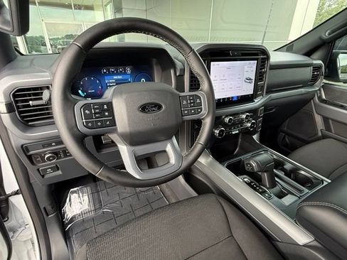 Used 2025 Ford F150 XLT w/ Equipment Group 302A MID RWD image 11