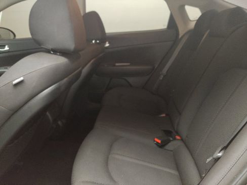 Used 2020 Kia Optima LX image 18