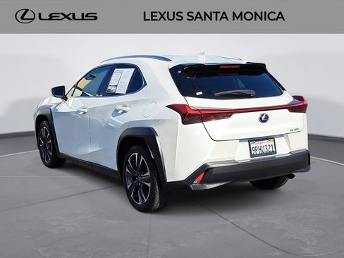 Used 2020 Lexus UX 200 w/ Premium Package FWD image 7
