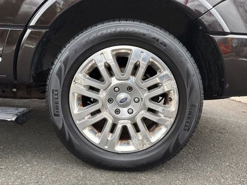 Used 2013 Ford Expedition Limited image 10