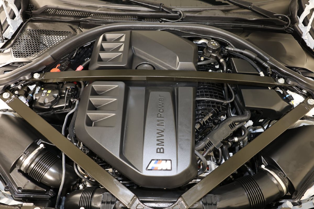 Used 2024 BMW M2 w/ Lighting Package RWD image 36