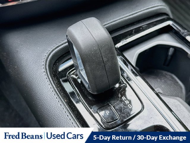 Used 2022 Volvo S60 T8 R-Design Expression w/ Premium Package AWD/4WD image 19