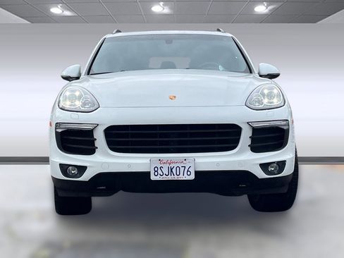 Used 2017 Porsche Cayenne S Platinum image 4