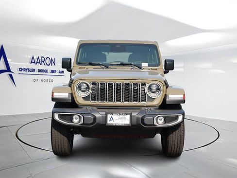 New 2026 Jeep Wrangler Unlimited Sahara AWD/4WD image 4