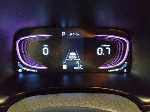 Used 2023 Kia Soul LX w/ LX Technology Package image 23