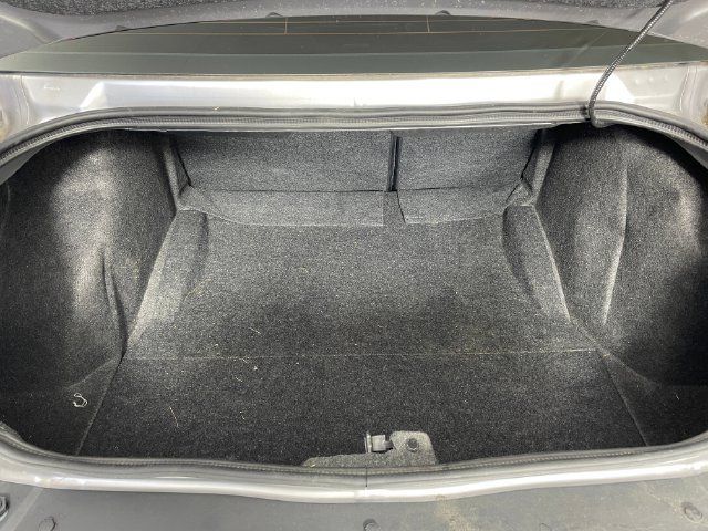 Used 2014 Dodge Challenger R/T Plus RWD image 11