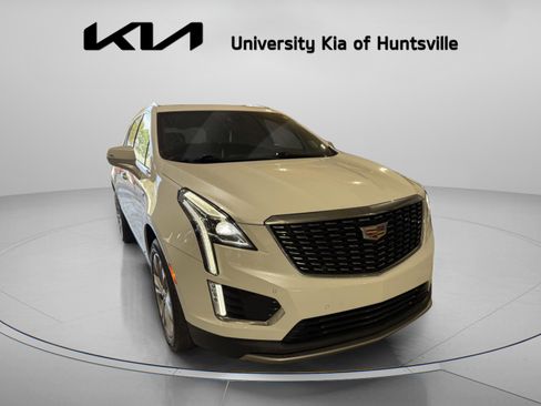 Used 2024 Cadillac XT5 Premium Luxury image 1