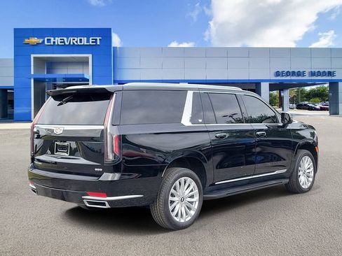 Used 2024 Cadillac Escalade ESV Luxury w/ LPO, Floor Liner Package image 4