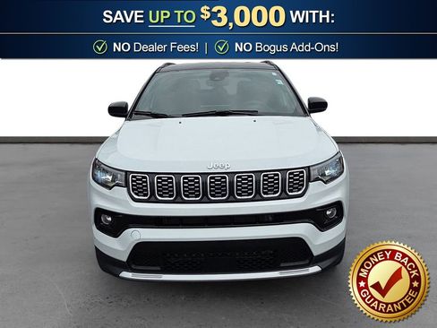 Used 2025 Jeep Compass Limited image 11