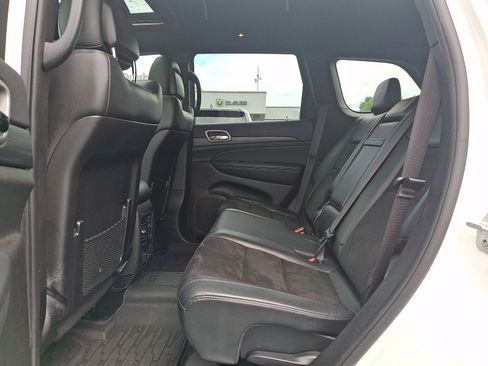 Certified 2021 Jeep Grand Cherokee Laredo X AWD/4WD image 10