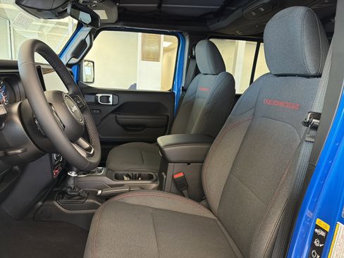 New 2026 Jeep Wrangler Unlimited Rubicon image 10