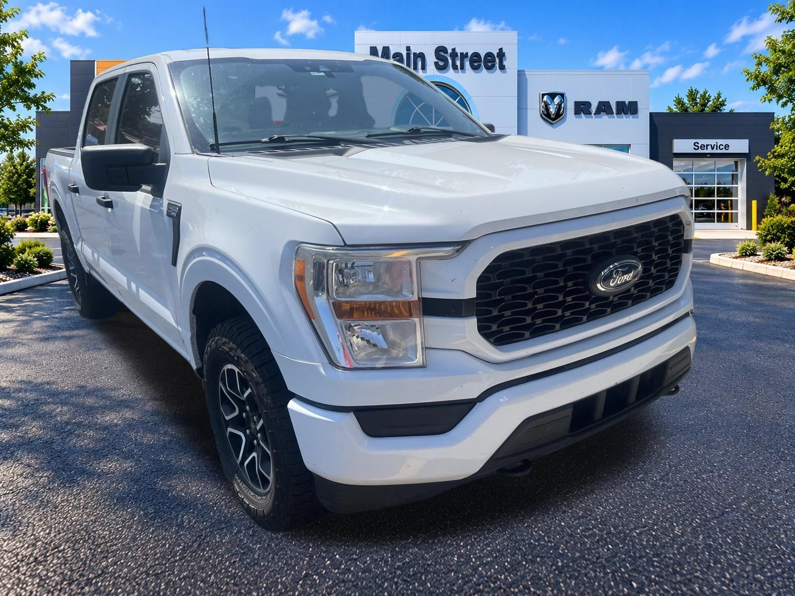 Used 2022 Ford F150 XL w/ STX Appearance Package AWD/4WD image 6