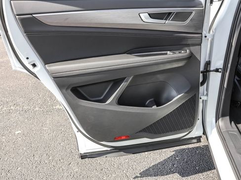 New 2026 Volkswagen Atlas Cross Sport SE image 32