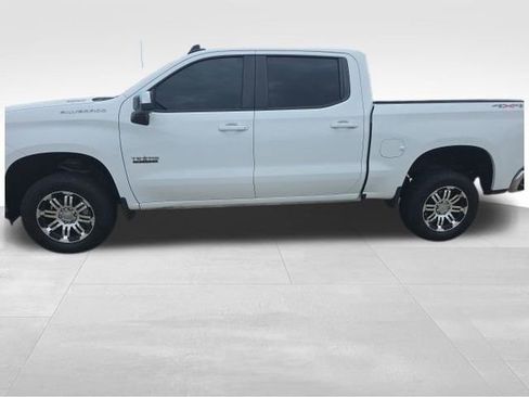 Used 2020 Chevrolet Silverado 1500 LT w/ Texas Edition image 4