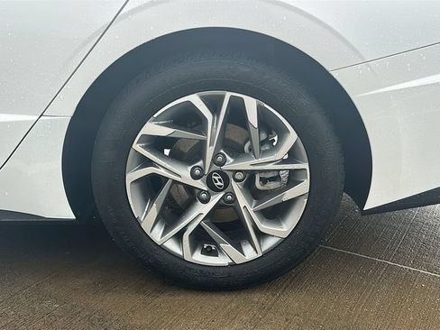 Certified 2023 Hyundai Sonata SEL FWD image 17