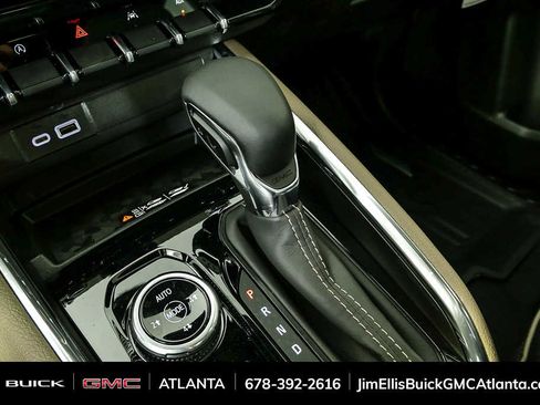 New 2026 GMC Canyon Denali image 18