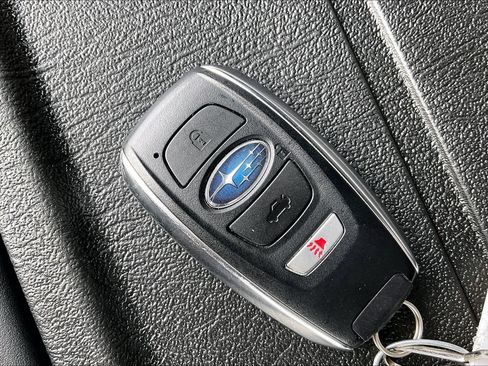Certified 2026 Subaru Forester Premium AWD/4WD image 9