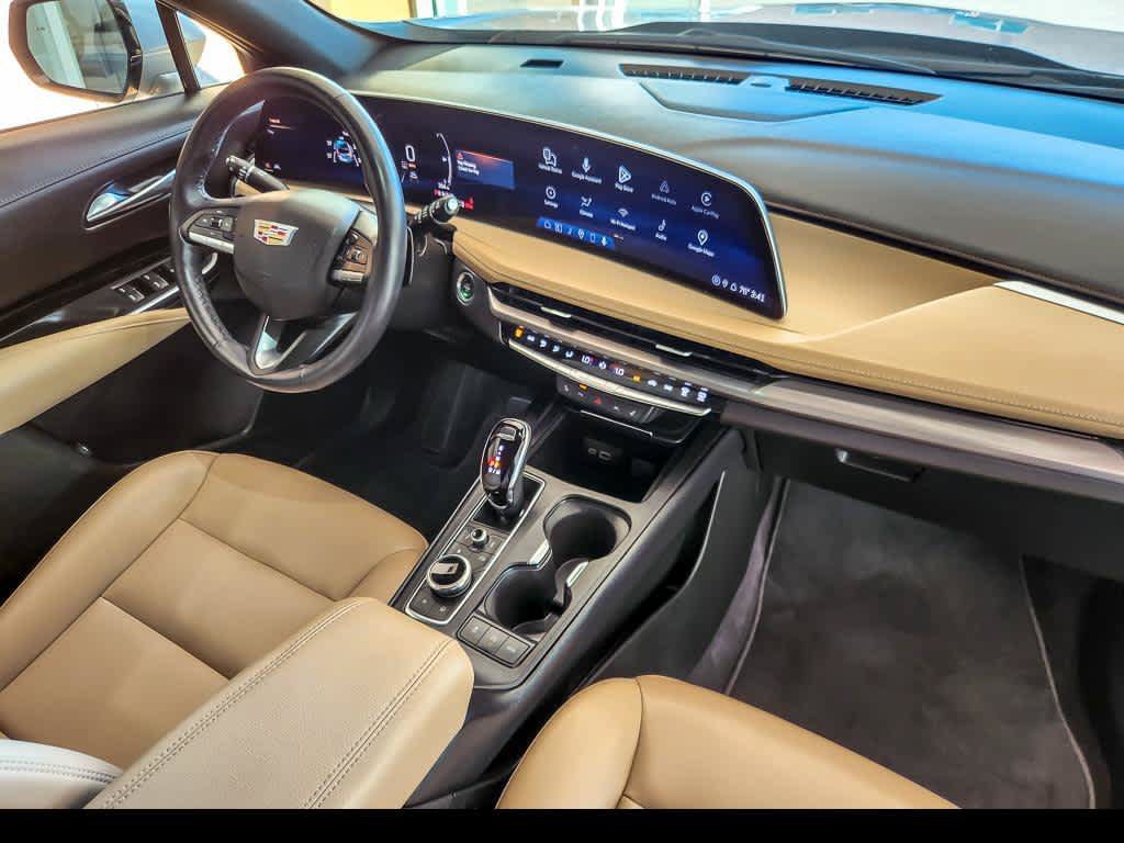 Used 2024 Cadillac XT4 Luxury w/ Cold Weather Package AWD/4WD image 25